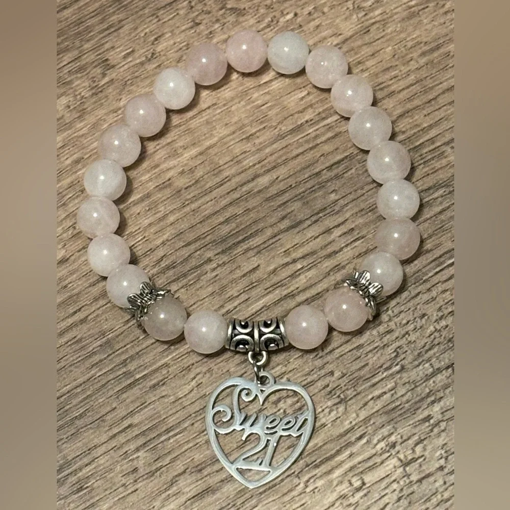 Pastel pink‎ Sweet 21 birthday beaded bracelet